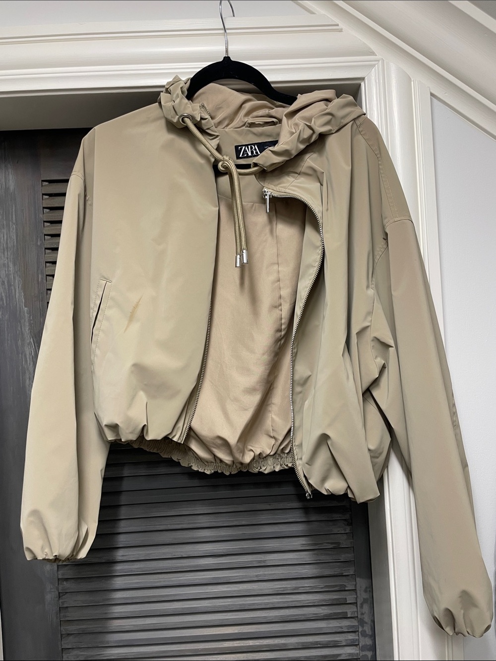 Zara Light Beige Cropped Hooded Jacket